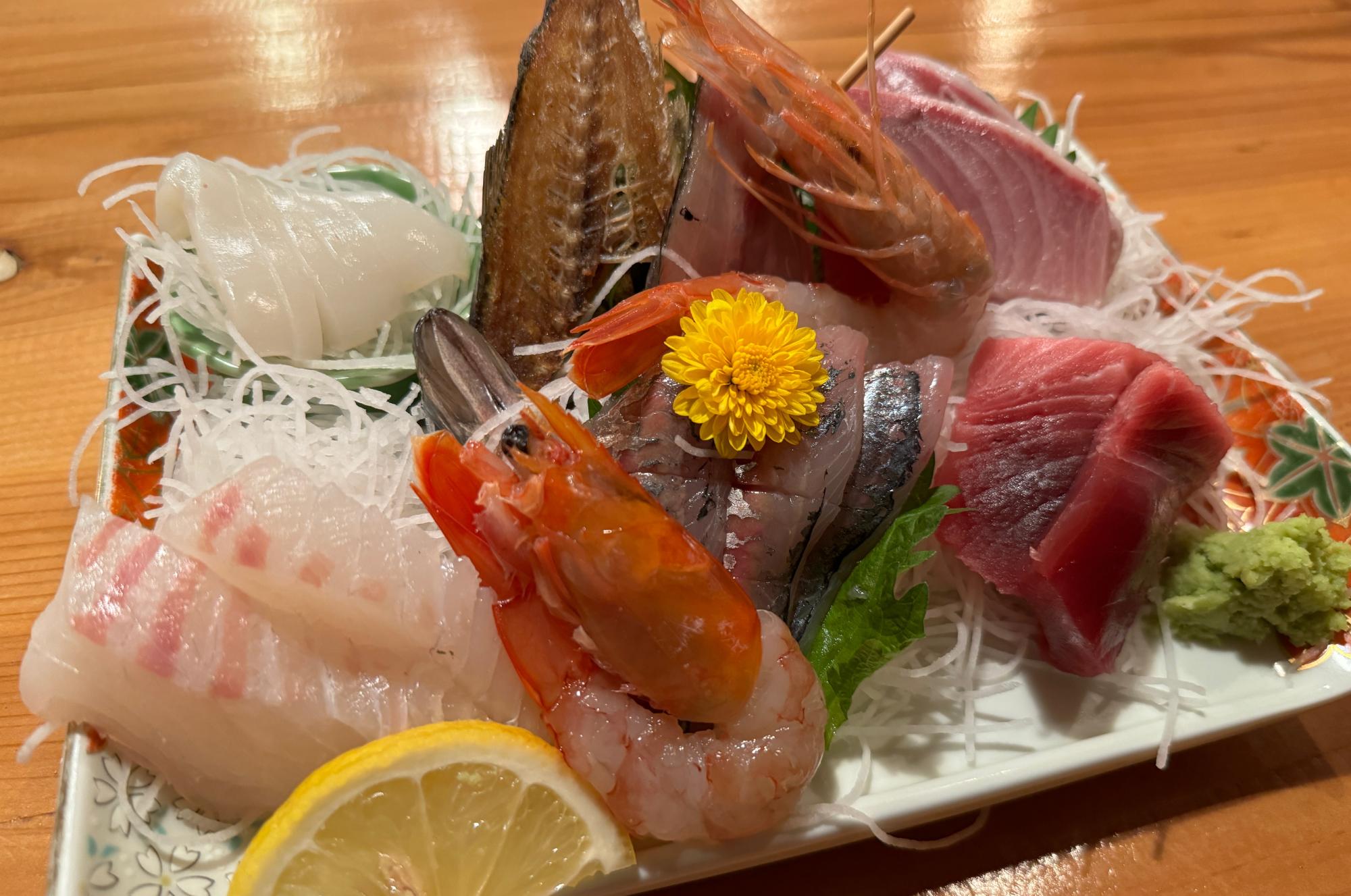 この値段はバグ！神奈川・茅ヶ崎の「網元料理あさまる」の海鮮が美味い&リーズナブル